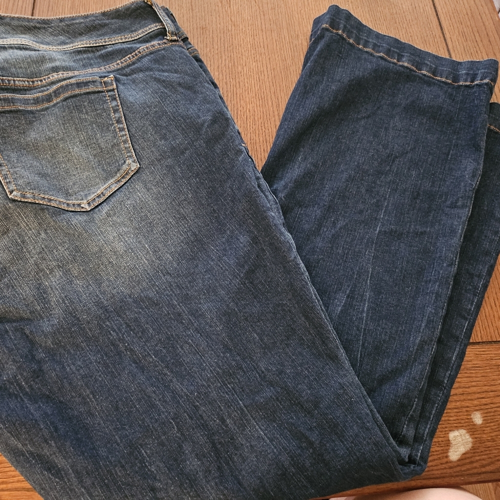 Torrid Jeans - Picture 3 of 4